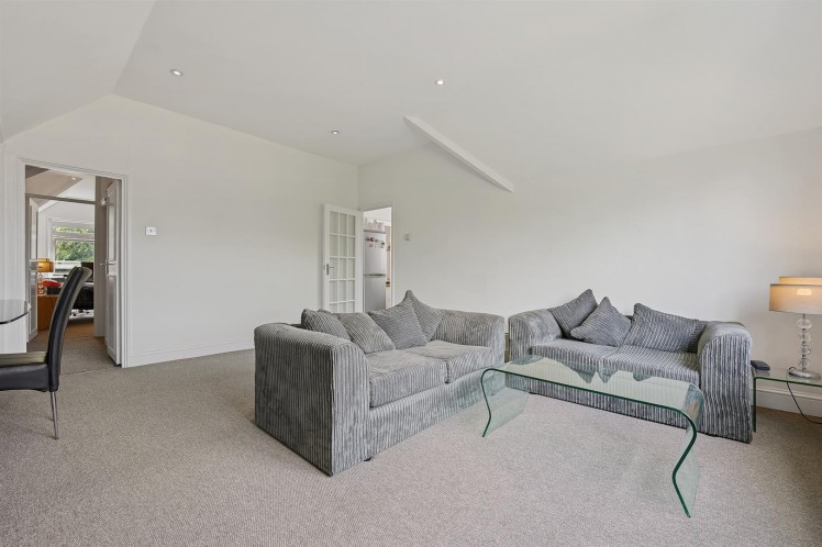 View Full Details for Brondesbury Park, Brondesbury, London, NW2