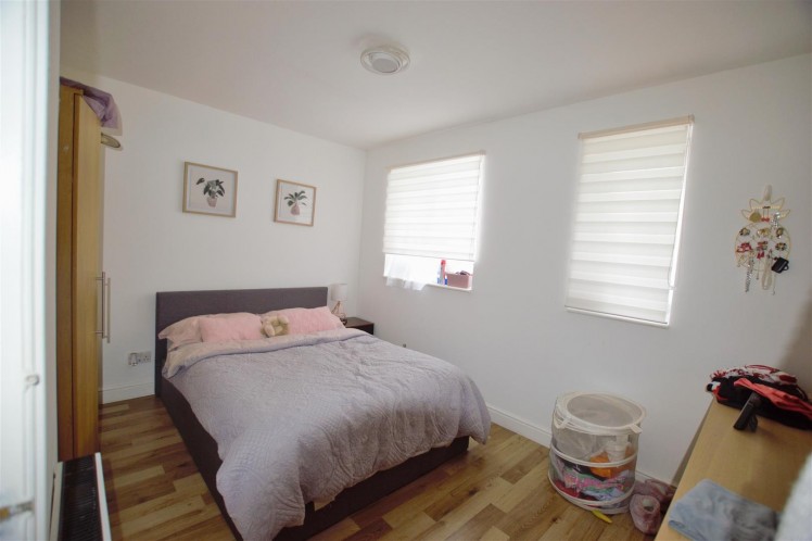 View Full Details for Windmill Drive, Cricklewood, London